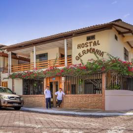 Hospedaje Germania – hotel w mieście Puerto Ayora