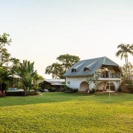 " Casa quinta "San Bernardo" Con Pileta y amplio jardín