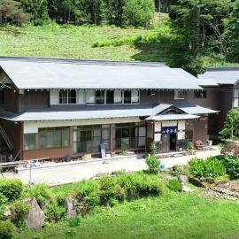 Nakanoya, hotel sa Nanto