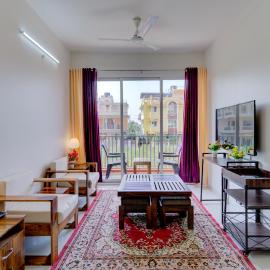 10 min to GOI Airport & Baina Beach - Swimming Pool