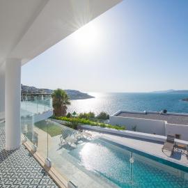Bodrumda Eşsiz Deniz Manzaralı Lüks Villa Boss 1, hotel a Milas