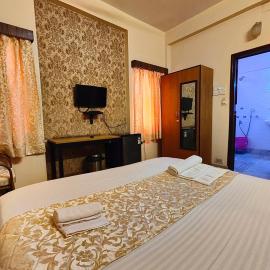 AMIT HOTEL