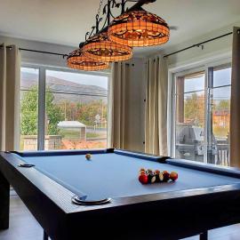 L'EdenSki Condo - Vue sur la montagne, hotel en Beaupré