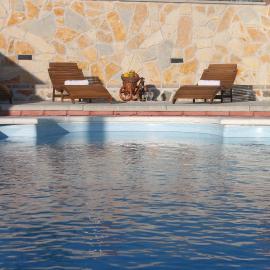 Holiday home with private pool and mini golf Fjaka, Zadar region