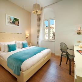Marmont City Rooms, hotel din Split