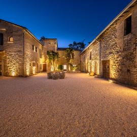 Mas provençal avec piscine chauffée !