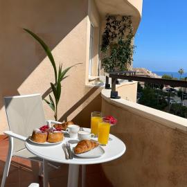 Luxury apartment Benalmadena First line, hotel in Benalmádena
