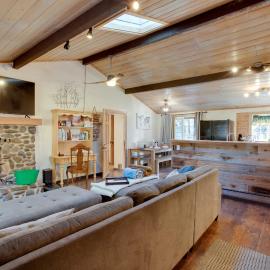 3 Mi to Heavenly Mountain Resort: Home w/ Deck