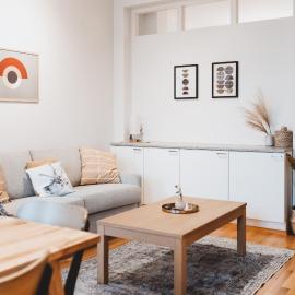 Central Top Floor Condo Overlooking Rooftops, viešbutis Helsinkyje