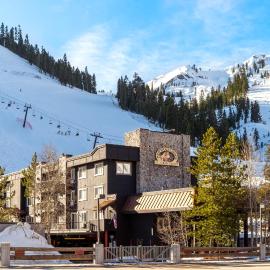 Red Wolf Lodge at Olympic Valley, hotel din Olympic Valley