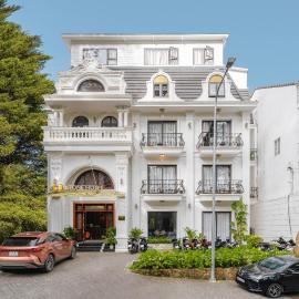TTR Moonstone Apart Hotel, hotel v destinácii Đà Lạt