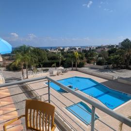 Luxury 2-Bedroom Apt. with Seaview, hotel di Protaras