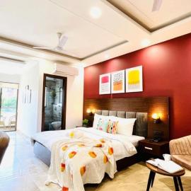 BluO Studio4 DLF Cybercity - Balcony, Gym TT, Lift