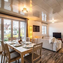 Cosy apartment on Strasbourg Tramway line and Canal - Appartement confortable sur ligne tram Strasbourg et Canal, hotel v destinácii Bischheim