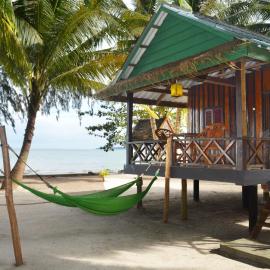 Palm Beach Bungalow Resort, hotel a l'illa de Koh Rong
