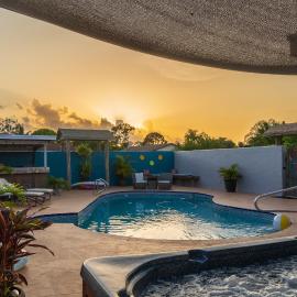 Chardonnay- Luxe home with pool ,spa and close to equestrian, hotel a Royal Palm Beach
