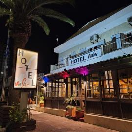 Hotel Viola, hotel i La Paloma