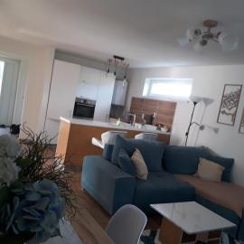 3 izbovy RD - bungalow، فندق في Bernolákovo