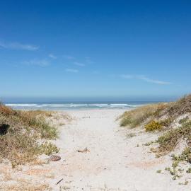 SeasCape - Escape to the sea!, hotel in Melkbosstrand