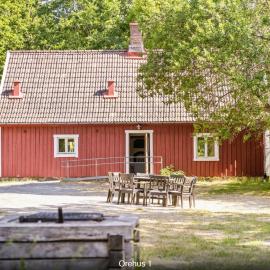 Orehus - Country side cottage with garden, hotel a Sjöbo