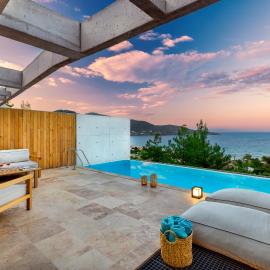 THESIS VILLAS