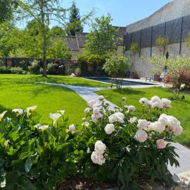 LA THEBAUDERIE, hotel a Montfort-lʼAmaury