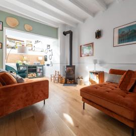 Grande Maison Cusset - Maison de ville et Studio, hotel in Cusset