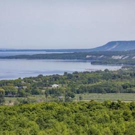 Irish Mountain Suites, hotel a Meaford