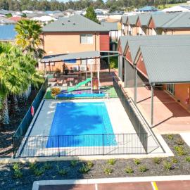 Collie Ridge Resort、Collieのホテル