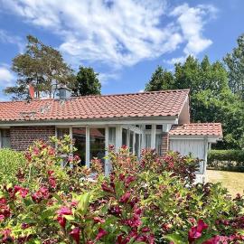 Mueritz-Ferienhaus-Wiesenblick-|-Garten-Sauna-Kamin-und-Boot-|-200-Meter-zur-Mueritz, ξενοδοχείο σε Marienfelde