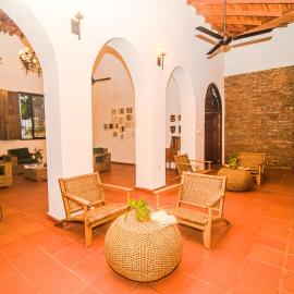 LITERATIUM, hotel in Mompos