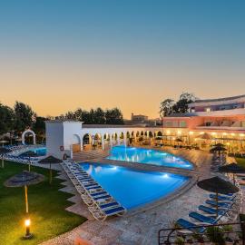Clube Vilarosa – hotel w mieście Portimão