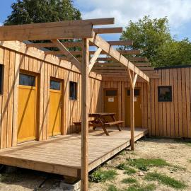 Camping la Faloise, khách sạn ở Angicourt