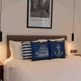 Riverside House Lancaster - 2 bedroom house, hotel sa Lancaster