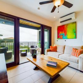 360 Splendor 405 Ocean View Condo- With Breakfast