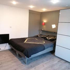 Profondeville में, होटल Studio calme à proximité des 7 meuses