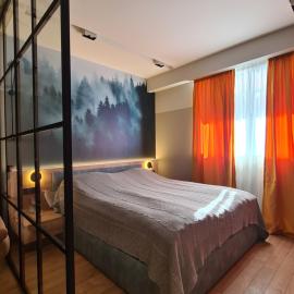 NEW Colorful Apartment at Gudaura Lift, hotel in Gudauri