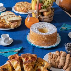 B&B Iris، فندق في لاتيرزا