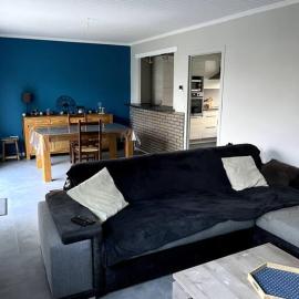 Maison avec jardin, hotel v destinaci Venizel