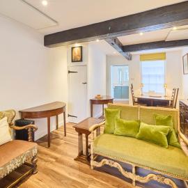 Host & Stay - St Radigunds House