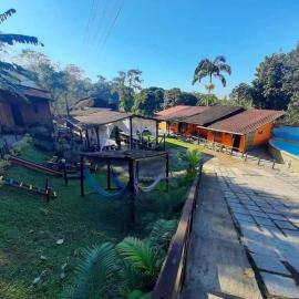 Pousada Recanto do Tortuga - Paraiso das Cachoeiras, hotel en Guapimirim