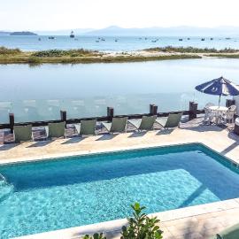 Costa Norte Ponta das Canas Hotel, hotel di Florianópolis