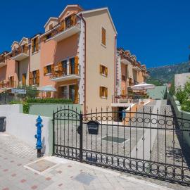 Apartments Vallum, hotell i Bol