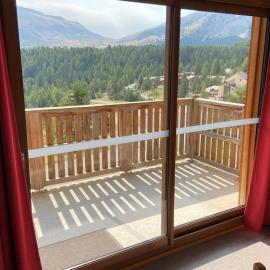 Equipped apartment in Superdévoluy, hotel in Le Dévoluy