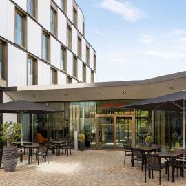 Vienna House Easy by Wyndham Osnabrück City & Apartments, hotel di Osnabrück
