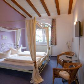 Hotel Schlosshof Dolgesheim – hotel w mieście Dolgesheim