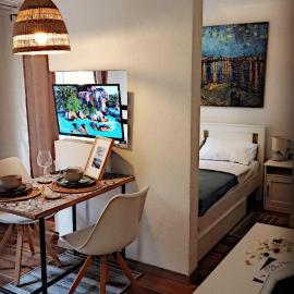 Bonaca Apartments