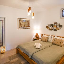 Apartment Opatija with Garden and Seaview, hotel u gradu Opric