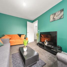 Exclusive home for contractors and families