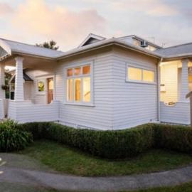 Villa near CBD and Globox Arena, hotel i Hamilton